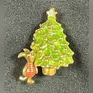 Vintage Disney Store Piglet with Christmas Tree Brooch Pin